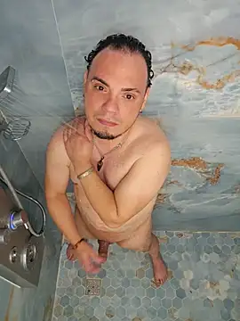 latinoflpr online show from December 2025 05:13:01 AM