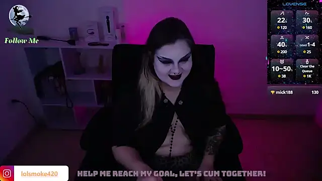 Snapshot of Bdsm_and_fries chatting on January 2025 09:55:02 AM Bdsm and fries online show from January 2025 09:55:02 AM
