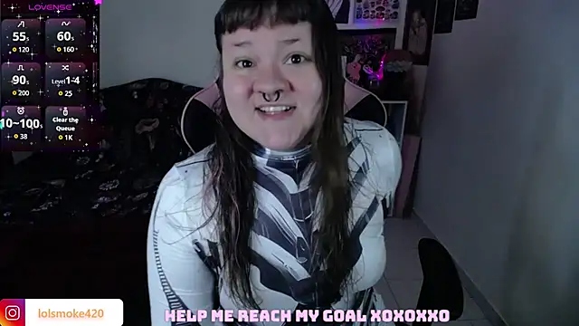 Snapshot of Bdsm_and_fries chatting on September 2025 09:59:02 PM Bdsm and fries online show from September 2025 09:59:02 PM