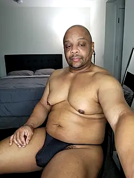 carmeldaddy1 online show from September 2025 05:20:01 AM