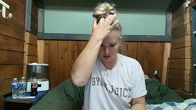 Snapshot of lisaxlovexxx chatting on February 2026 02:12:02 AM lisaxlovexxx online show from February 2026 02:12:02 AM