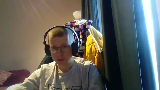 David250692 online show from December 2025 01:06:01 PM