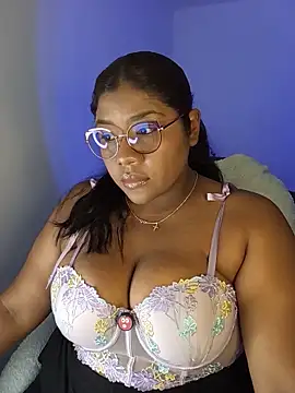 paola091 online show from June 2026 11:32:02 PM