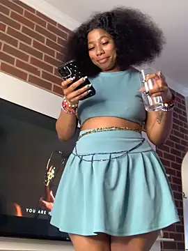 CurvyDesire1 online show from April 2026 08:02:02 AM