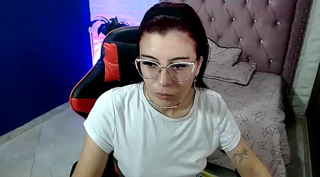 annyfischer online show from January 2025 02:43:02 AM