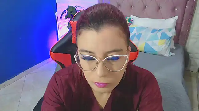 annyfischer online show from February 2025 02:20:01 AM