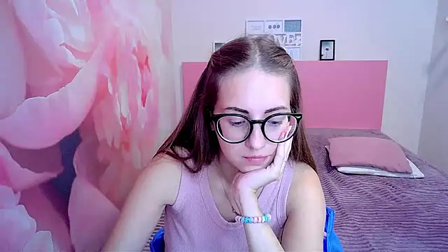 AliceAdams online show from December 2024 11:22:01 AM