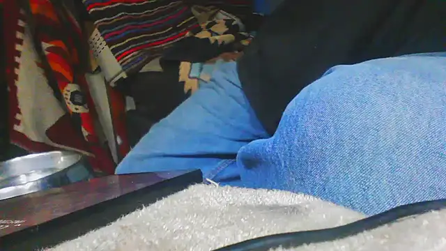 Snapshot of bobbybullit chatting on March 2026 01:43:02 AM bobbybullit online show from March 2026 01:43:02 AM
