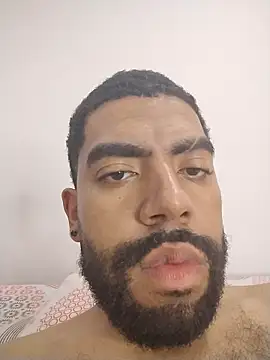 Aroon Stonne online show from December 2025 04:17:01 AM