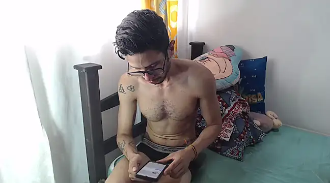 alisterxxx online show from March 2025 02:04:02 PM