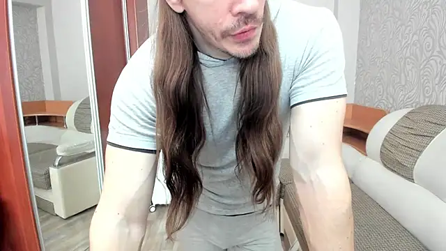 Marrymepls online show from February 2026 04:33:01 AM