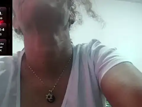 Snapshot of BustyMilf_ chatting on January 2025 04:34:01 PM BustyMilf online show from January 2025 04:34:01 PM