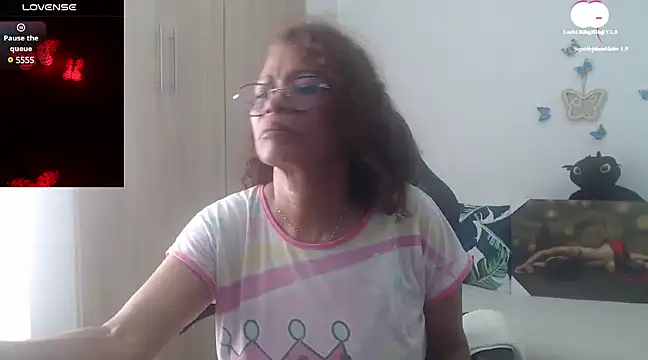 Snapshot of BustyMilf_ chatting on February 2025 06:26:02 PM BustyMilf online show from February 2025 06:26:02 PM