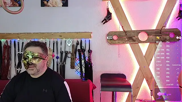 Snapshot of NoTabooGames chatting on October 2025 07:00:01 PM NoTabooGames online show from October 2025 07:00:01 PM