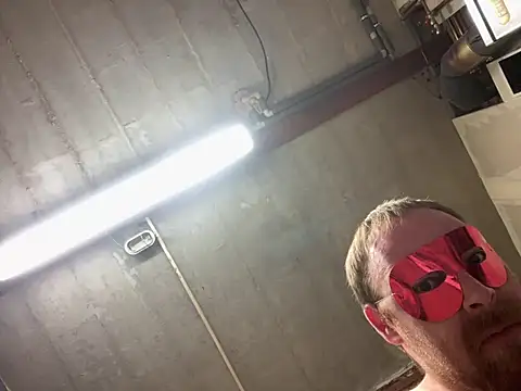 ManAndWoman123 online show from January 2025 03:32:01 PM