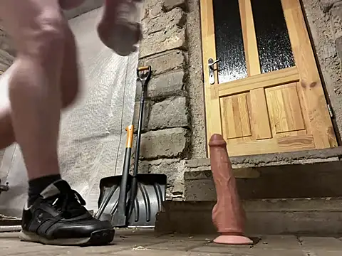 ManAndWoman123 online show from March 2025 05:45:02 PM