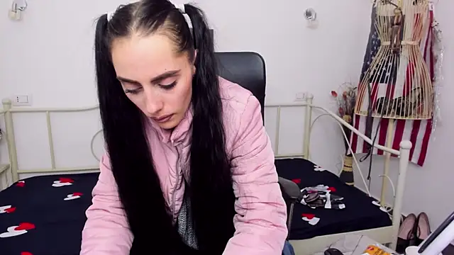 jessystarr online show from February 2025 10:25:02 PM