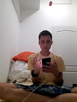 sanderson83 online show from September 2025 08:45:02 PM