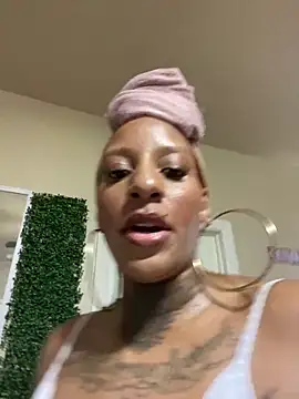 MzParker online show from June 2026 05:35:02 PM