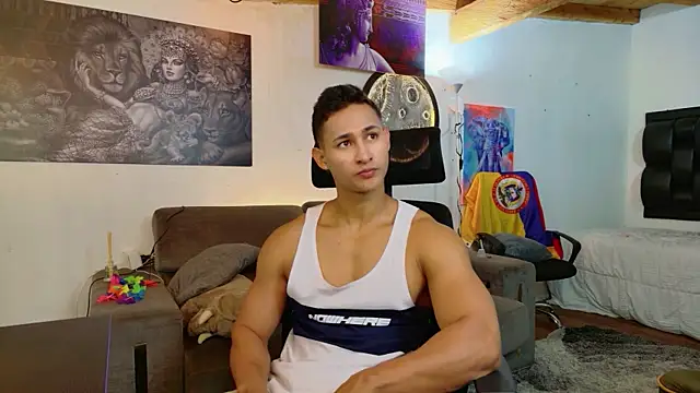 Snapshot of BenjaminCooperk chatting on July 2026 07:39:02 AM BenjaminCooperk online show from July 2026 07:39:02 AM