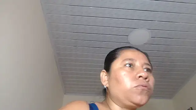 Snapshot of adrixxx38 chatting on October 2025 05:43:01 PM adrixxx38 online show from October 2025 05:43:01 PM