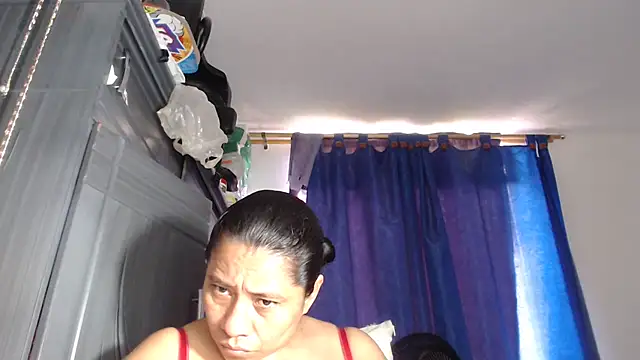 adrixxx38 online show from March 2026 02:39:02 PM