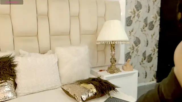 zarahdivousi online show from September 2025 03:38:01 PM