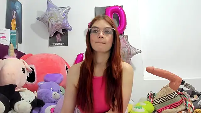 Snapshot of cherry_weet_29 chatting on November 2025 10:10:02 PM cherry weet 29 online show from November 2025 10:10:02 PM