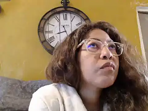Snapshot of mila38 chatting on February 2025 08:28:02 AM mila38 online show from February 2025 08:28:02 AM