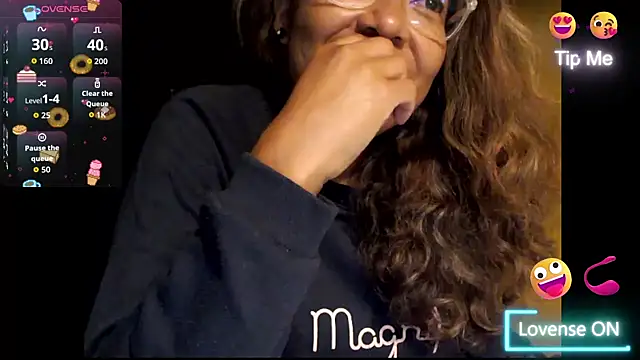 Snapshot of mila38 chatting on September 2025 09:29:02 PM mila38 online show from September 2025 09:29:02 PM