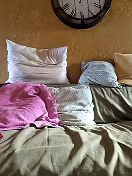 Snapshot of mila38 chatting on October 2025 09:04:02 AM mila38 online show from October 2025 09:04:02 AM