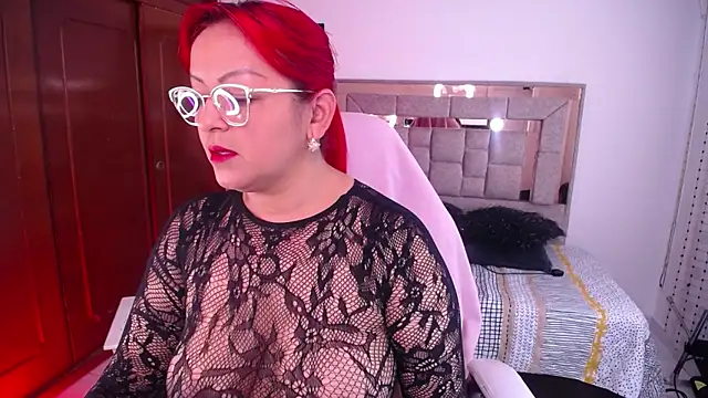 salomecastro  online show from October 2025 03:34:01 PM