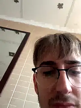 Troycm online show from October 2025 01:53:02 PM