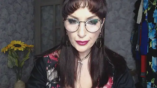 Snapshot of Aziza1 chatting on May 2026 02:23:01 PM Aziza1 online show from May 2026 02:23:01 PM