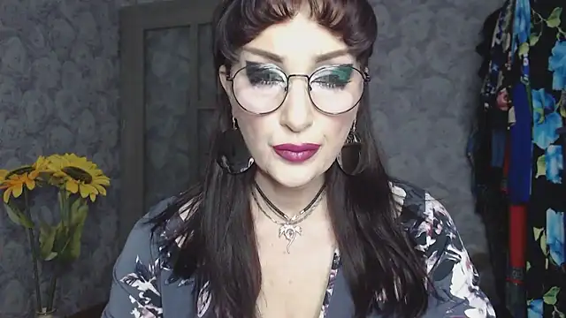 Snapshot of Aziza1 chatting on May 2026 03:09:02 PM Aziza1 online show from May 2026 03:09:02 PM
