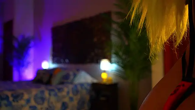 ambarEvans online show from December 2024 01:58:01 AM