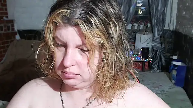 Snapshot of piticaforever chatting on February 2026 03:44:02 AM piticaforever online show from February 2026 03:44:02 AM