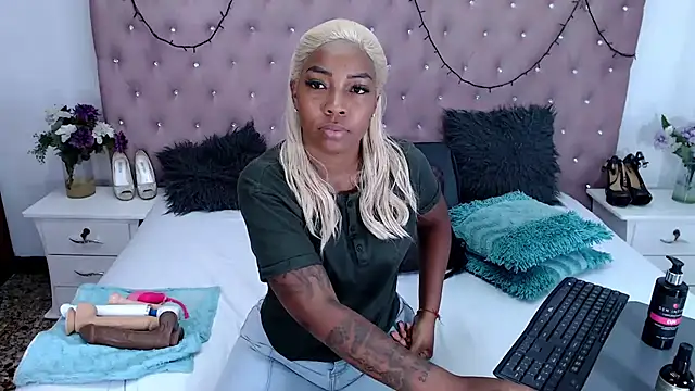 CharlotteWilliams online show from March 2025 07:34:02 PM