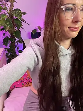 Trixie-Tainted online show from January 2025 08:11:02 PM