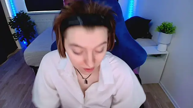 CranberryHot online show from February 2025 09:34:02 AM