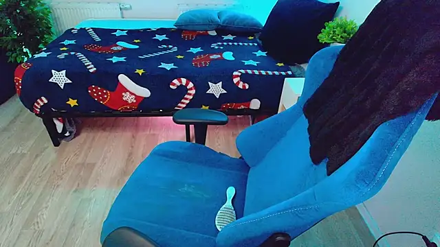 Snapshot of CranberryHot chatting on March 2026 04:47:01 AM CranberryHot online show from March 2026 04:47:01 AM