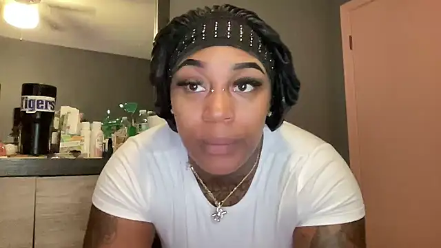 Creamesensation online show from September 2025 03:48:01 PM