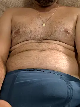 Snapshot of Leo_Big chatting on January 2025 07:35:02 PM Leo Big online show from January 2025 07:35:02 PM