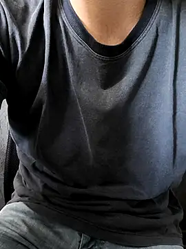 Leo Big online show from November 2025 12:15:01 PM