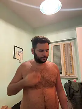 andrea92roma online show from November 2025 10:43:01 PM