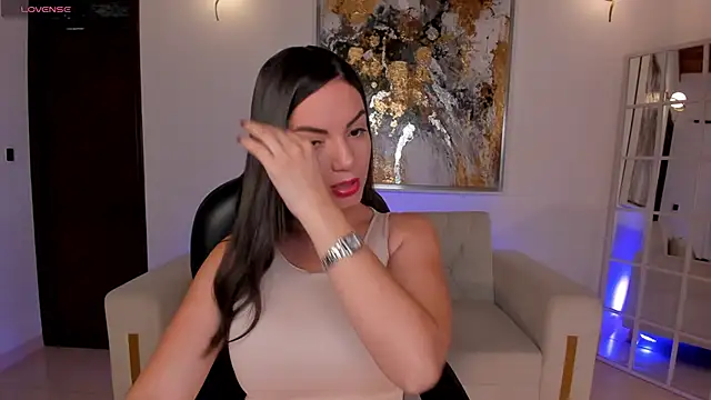 MorganHicks online show from November 2025 08:00:01 PM