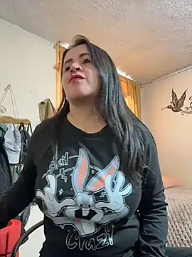 latinfemale online show from July 2026 08:13:02 PM