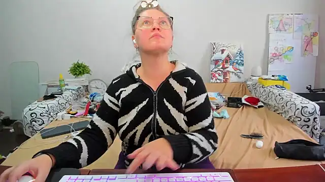 IamYourNarcotic online show from February 2026 09:28:02 AM