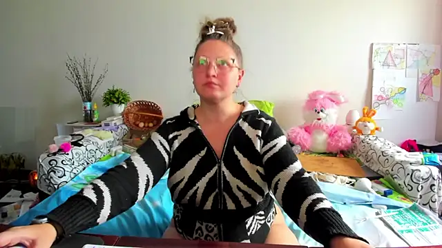 IamYourNarcotic online show from April 2026 01:56:01 PM