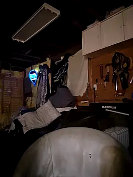 Snapshot of canadacockinme chatting on October 2025 07:07:02 AM canadacockinme online show from October 2025 07:07:02 AM